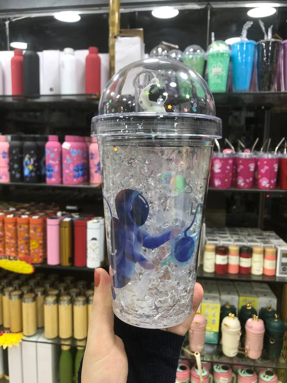 مج بلاستيك